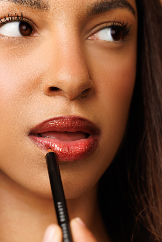 Precision Sculpt Lip Liner